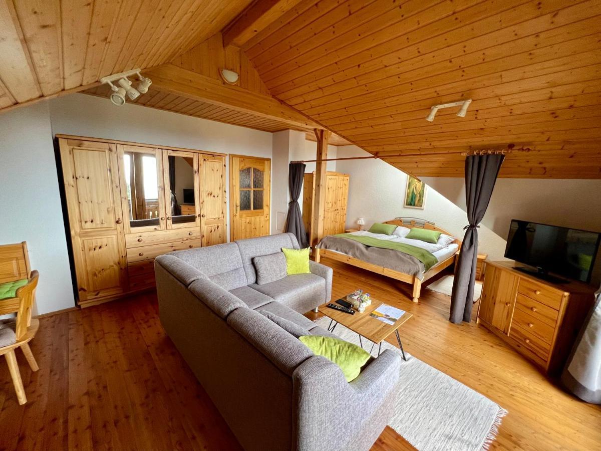 Ferienwohnung Almlust ホーホ エクステリア 写真